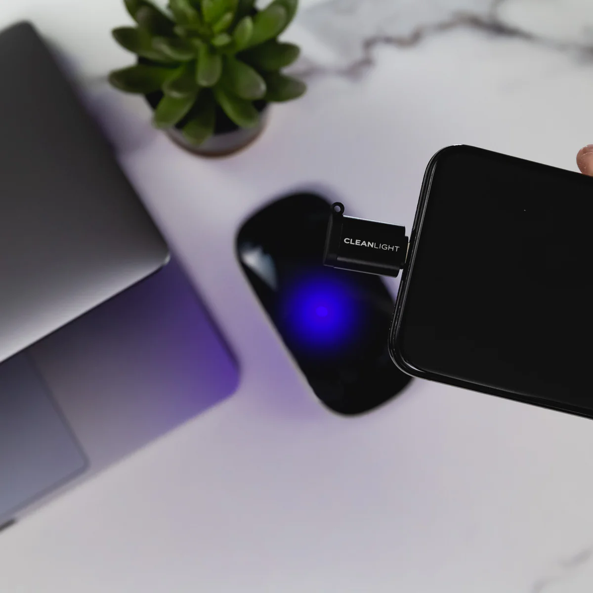 CleanLight Mini | Quickly Sterilize Items On-the-go | Kills 99.99% of Germs - Image 8