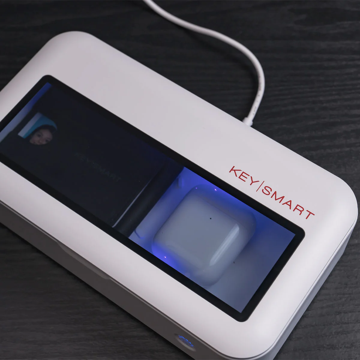 CleanTray Charge | Quickly Kills 99.99% of Germs | Built-in Wireless Charger - Image 15