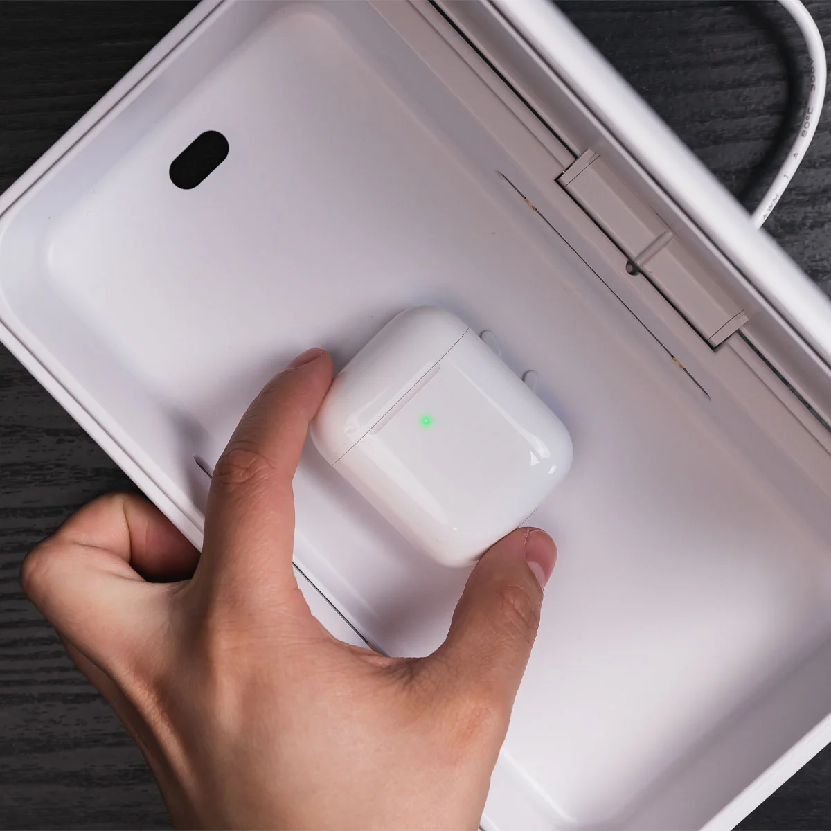 CleanTray Charge | Quickly Kills 99.99% of Germs | Built-in Wireless Charger - Image 5