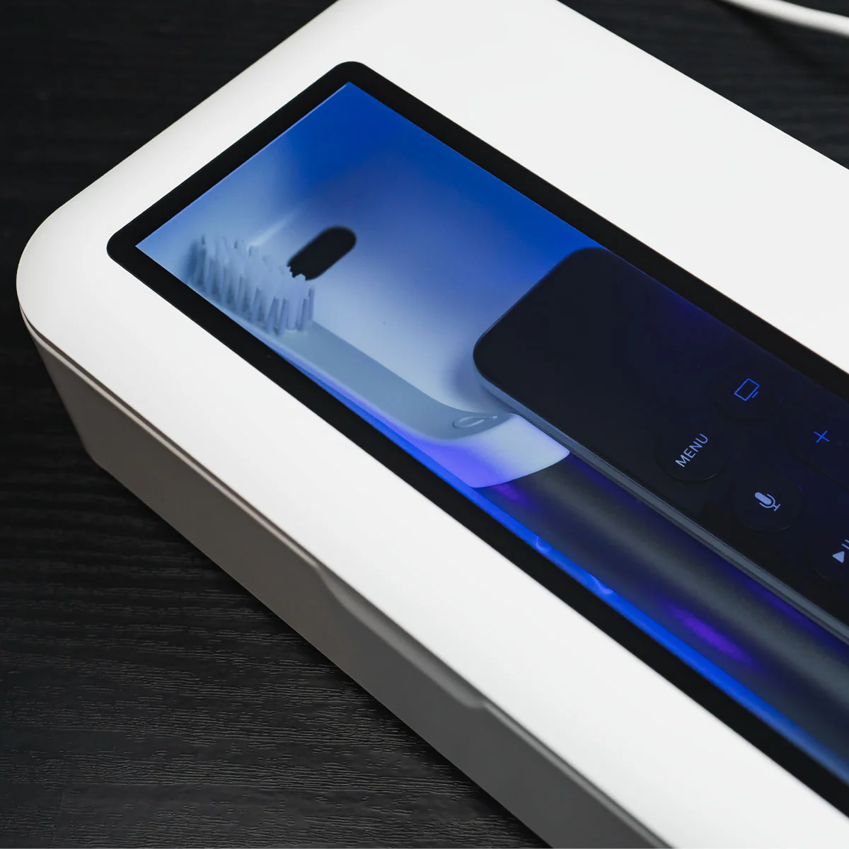 CleanTray Charge | Quickly Kills 99.99% of Germs | Built-in Wireless Charger - Image 7
