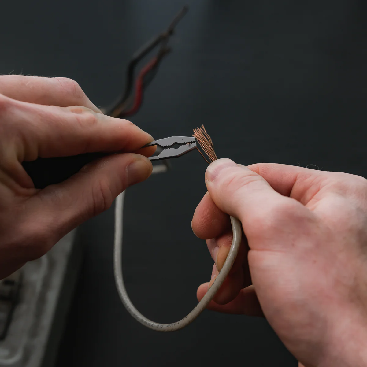 NanoPliers | Durable Stainless Steel | Precise Tip - Image 6
